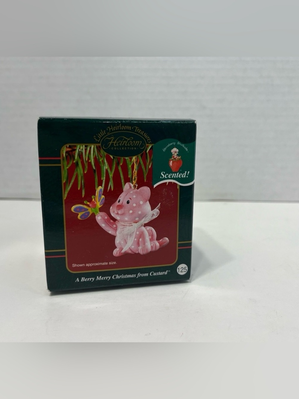 STRAWBERRY SHORTCAKE Carlton Cards vintage Christmas ornament custard